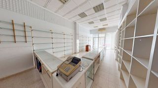 Local comercial en venta en Campillos