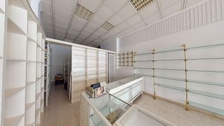 Local comercial en venta en Campillos