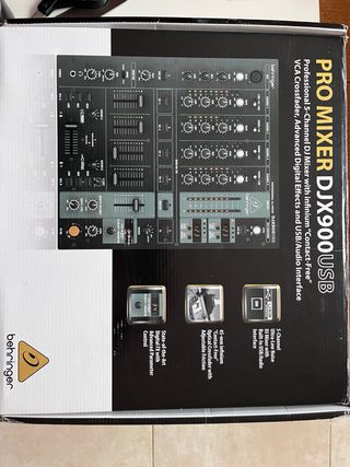 M-Audio AV40 y 2 Plato DJ American Audio Behringer