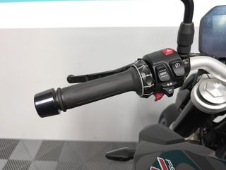 BMW F900R - 2020 - 28.913KM