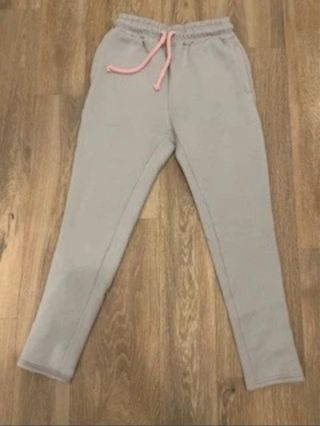 Chándal Syna World Gris