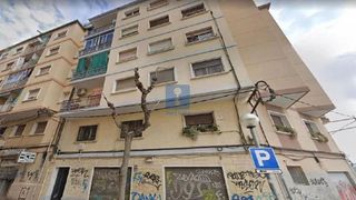 Piso en venta en Les Planes en Hospitalet de Llobregat, L´