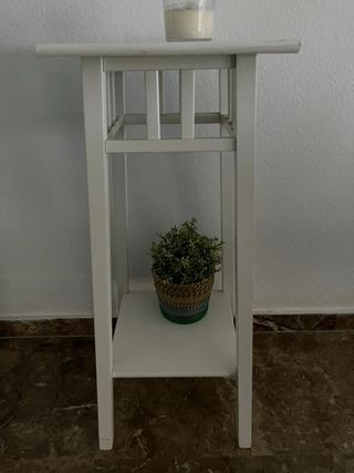 Mesa auxiliar madera blanca