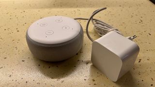 Amazon Echo Dot Orologio Bianco