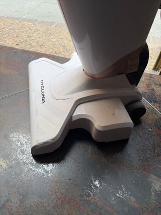 Aspiradora Cyclonia Pie Filtro HEPA