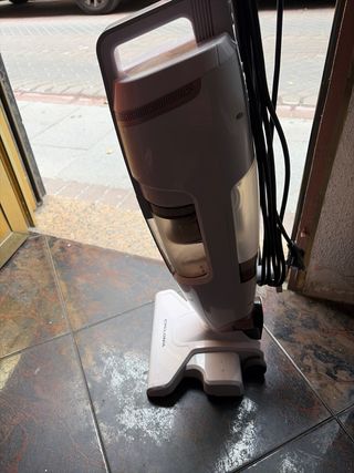 Aspiradora Cyclonia Pie Filtro HEPA