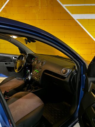 Ford Fusion 1.4 16v Trend