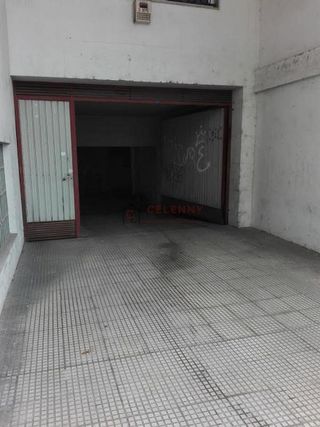 Garaje en venta en Ventiun en Ourense