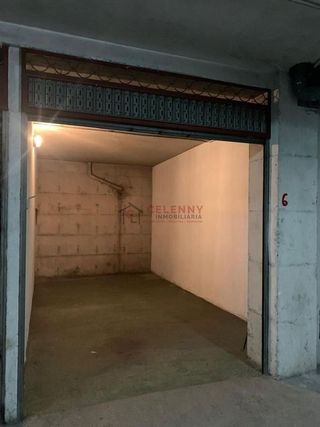 Garaje en venta en Ventiun en Ourense