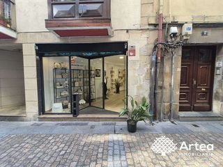 Local comercial en venta en Casco Viejo en Bilbao