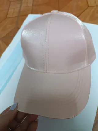 Gorra de satén para mujer