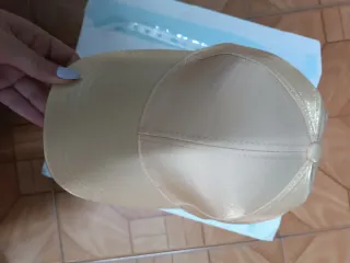 Gorra de satén para mujer