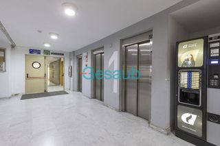 Oficina en venta en San Matías - Realejo en Granada