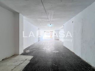 Local comercial en venta en Artigas - Llefià en Badalona