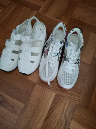 Sandalias blancas y multicolor