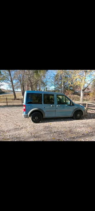 Ford Tourneo Connect 2004