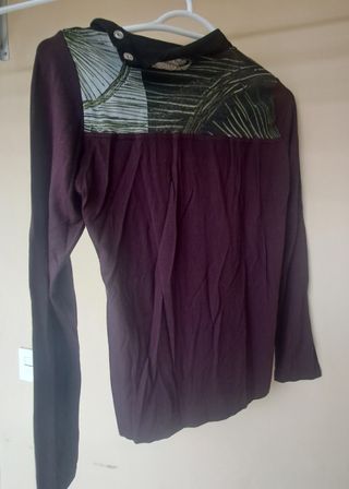 Jersey morado y verde entretiempo