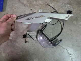 Soporte Portamatriculas Puig CBR