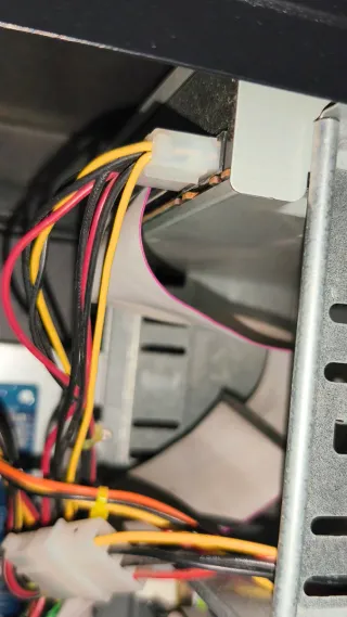 PC Intel Core2duo + ATI Radeon 4350