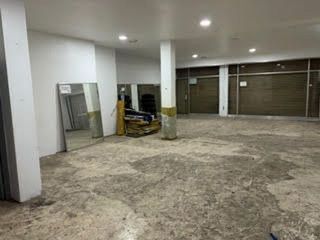 Local comercial en alquiler en Sant Miquel - Tres Torres en Granollers