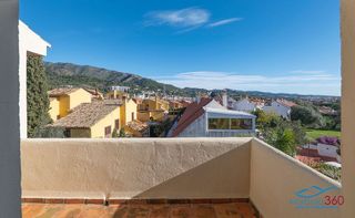 Dúplex en venta en Las Cancelas - Valdeolletas en Marbella