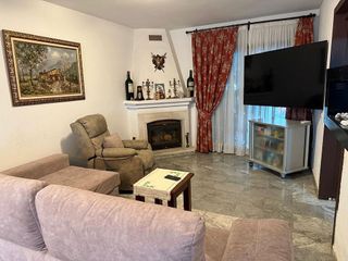 Casa adosada en venta en Las Lagunas en Mijas