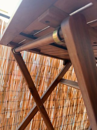 Mesa de madera plegable para balcón 60x60cm