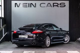 Porsche Panamera S