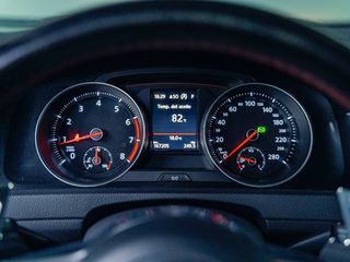 Volkswagen Golf GTI Performance 2.0 TSI 230CV DSG BMT