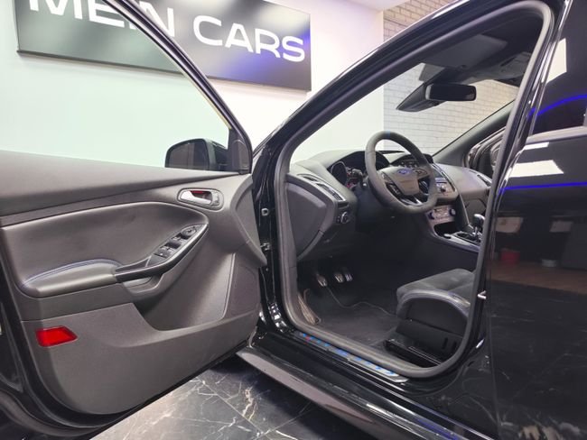 Ford Focus 2017, foto 19