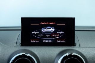 Audi S3 Sedan 2.0 TFSI quattro