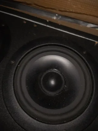 Altavoz empotrable KEF Reference CI 2000