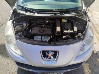 Peugeot 207 1.4 i 75 cv