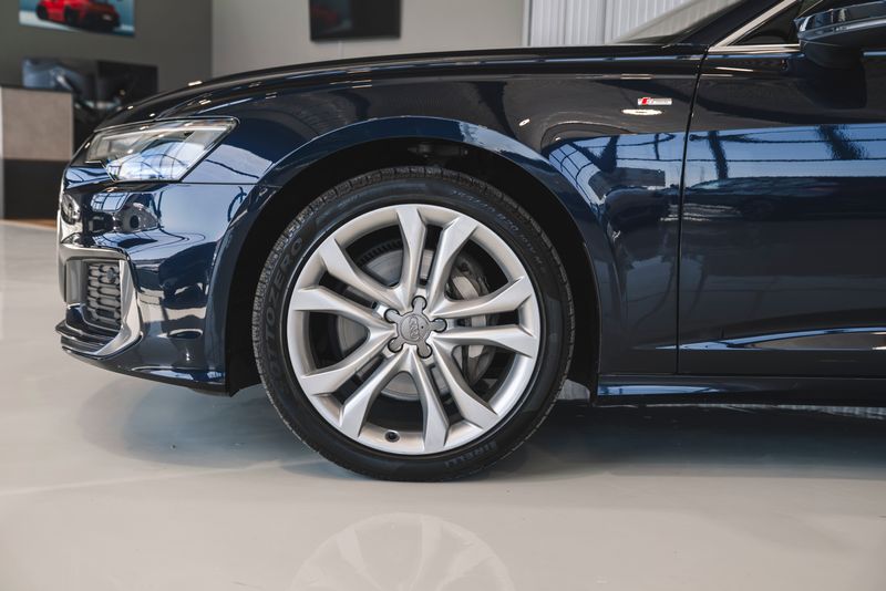 Audi A6 2019, foto 10
