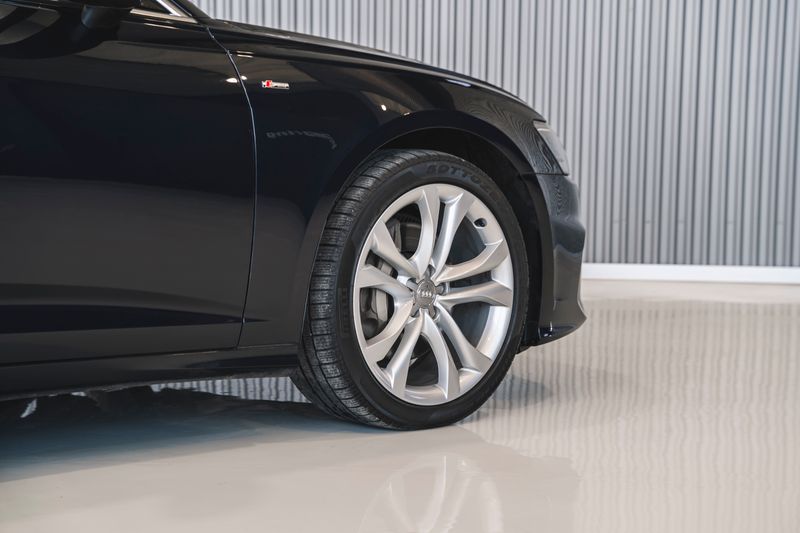 Audi A6 2019, foto 13