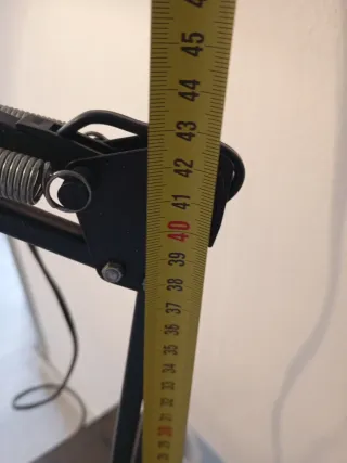 Lámpara Lupa con Brazo Articulado