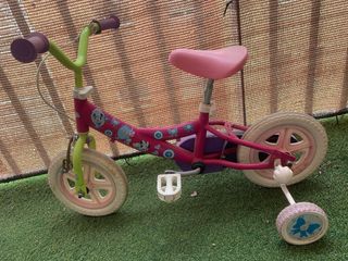 Bicicleta infantile rosa con ruote