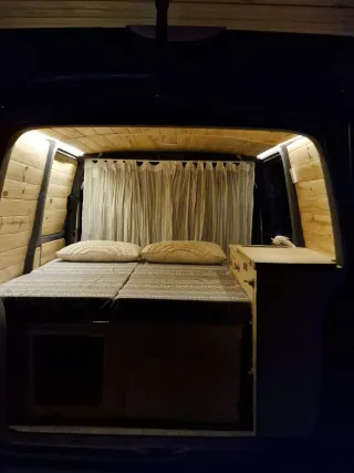 Volkswagen Transporter T5 Camper