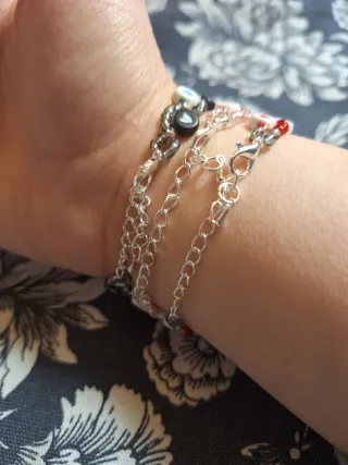 Braccialetti personalizzati con lettere e cuori