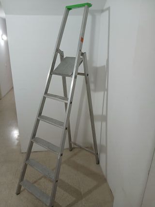 Escalera Aluminio Plegable
