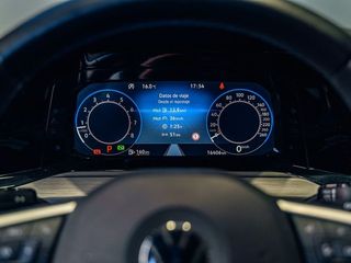 Volkswagen Golf RLine 1.5 TSI 110kW 150CV