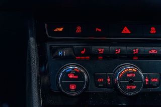 Seat Leon 2.0 TSI 213kW 290CV DSG7 StSp Cupra (2018)