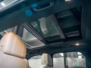 Land-Rover Range Rover Velar 2.0D D240 RDynamic 4WD Auto