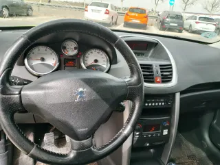 Peugeot 207 2007