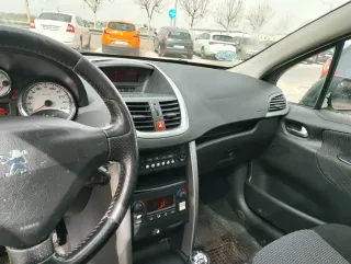 Peugeot 207 2007