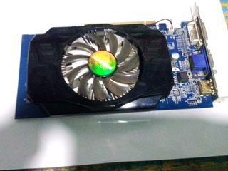 Tarjeta Gráfica Gigabyte HD6570 1GB