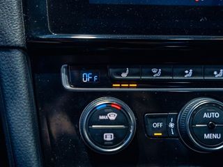 Volkswagen Golf GTI Performance 2.0 TSI 180kW245CV DSG