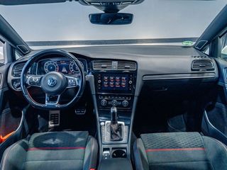 Volkswagen Golf GTI Performance 2.0 TSI 180kW245CV DSG