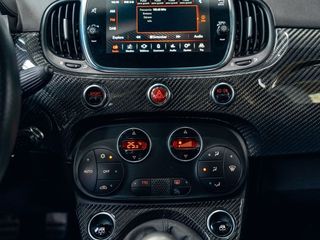 Abarth 500 1.4 16v TJet 695 132kW 70 Anivers. E6D