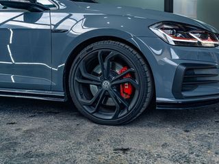Volkswagen Golf GTI TCR 2.0 TSI 213kW290CV DSG